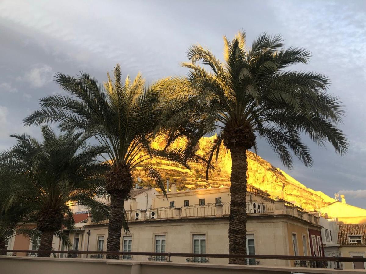 Magic Atico In The Heart Of The Old Town Daire Alicante Dış mekan fotoğraf